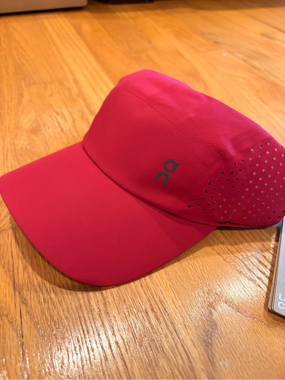 ON Running Hat